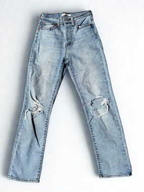 Levi’s Wedgie Straight Jeans Women’s W25 L28 Light Distressed Knee high waist